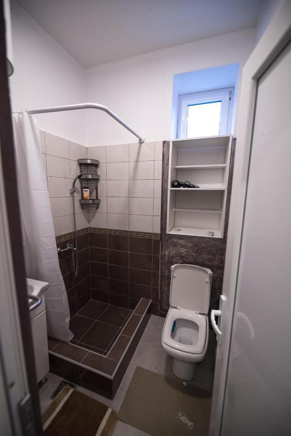 Hostel Evropa Nikšić 外观 照片