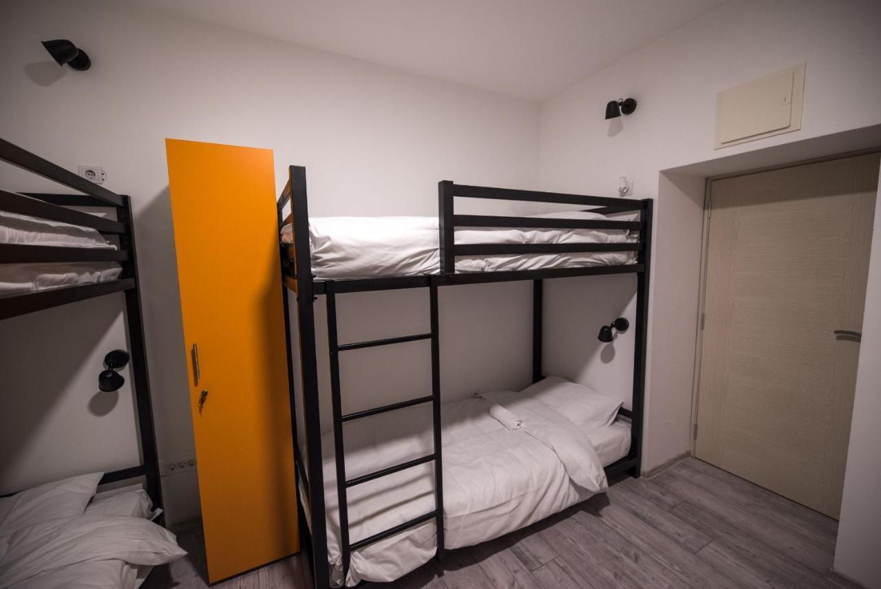 Hostel Evropa Nikšić 外观 照片